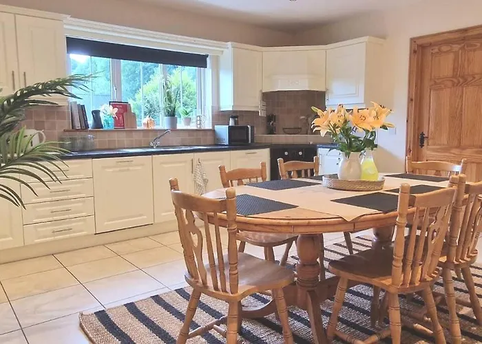 The Bungalow 5 Bedrooms
